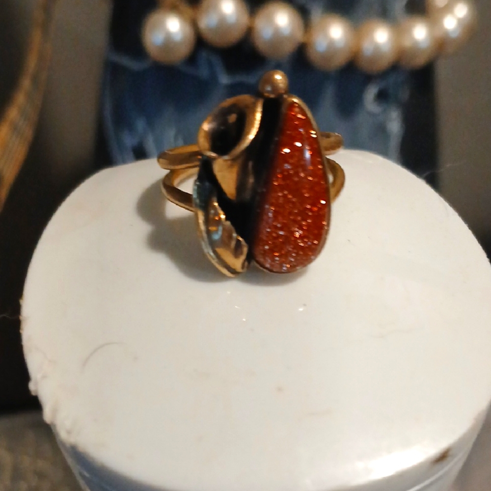 Vintage Goldstone Glass Brass Ring